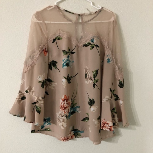Flower blouse - Picture 1 of 2
